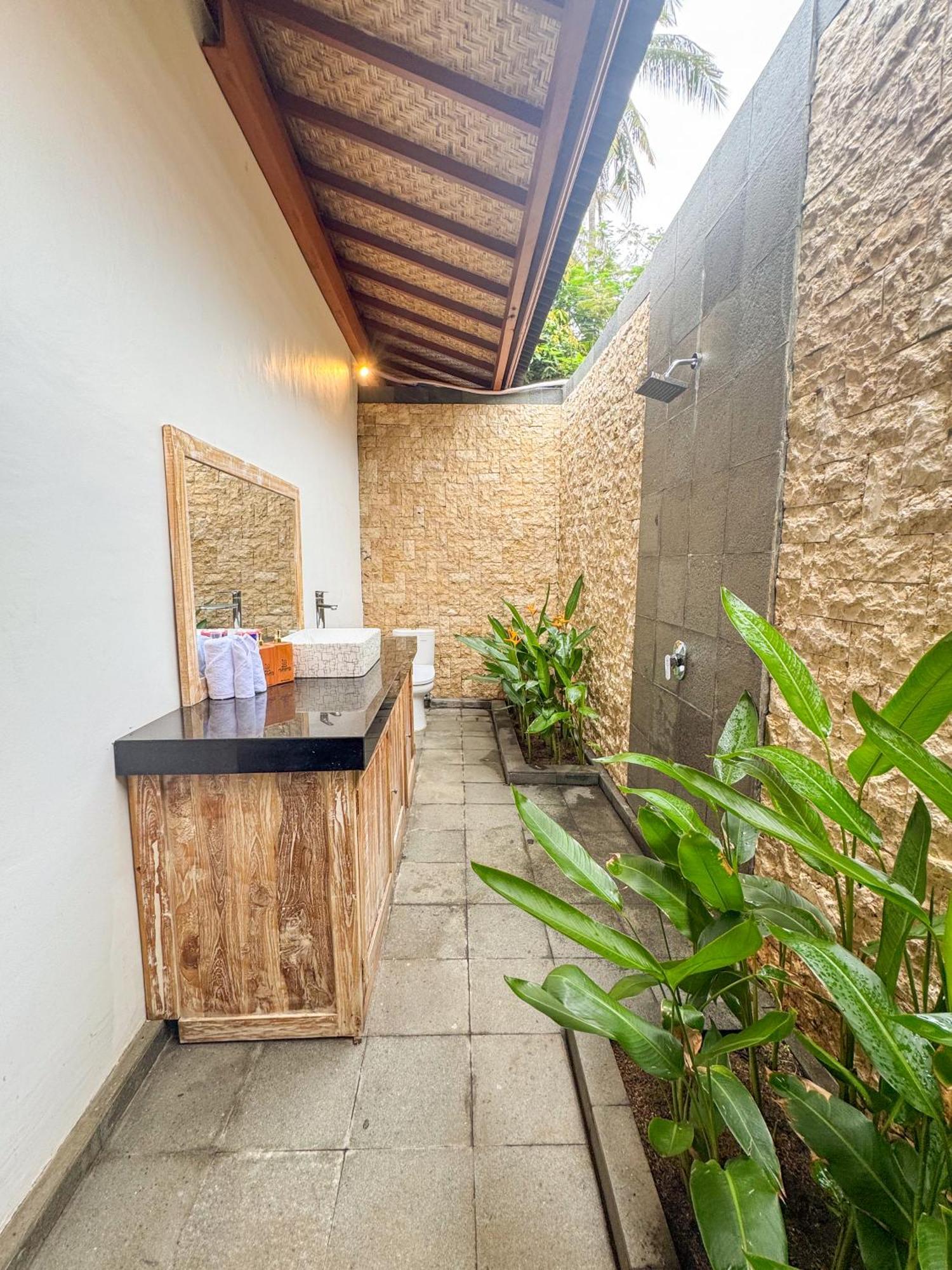 Villa Tahid Gili Air Exterior foto