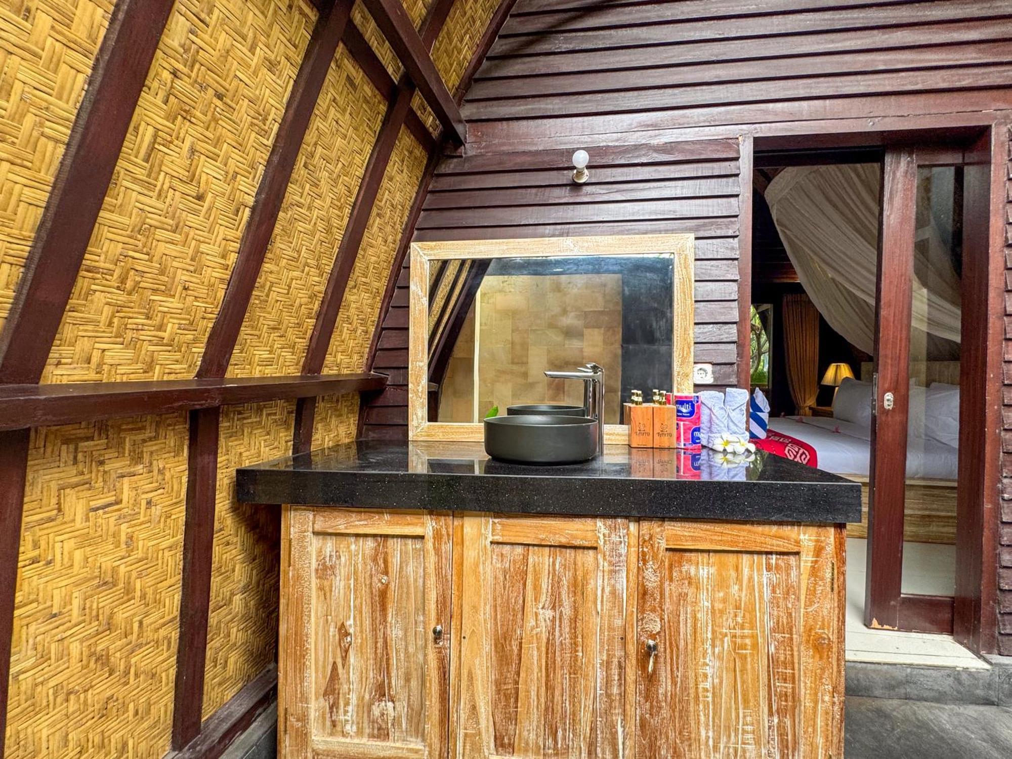 Villa Tahid Gili Air Exterior foto